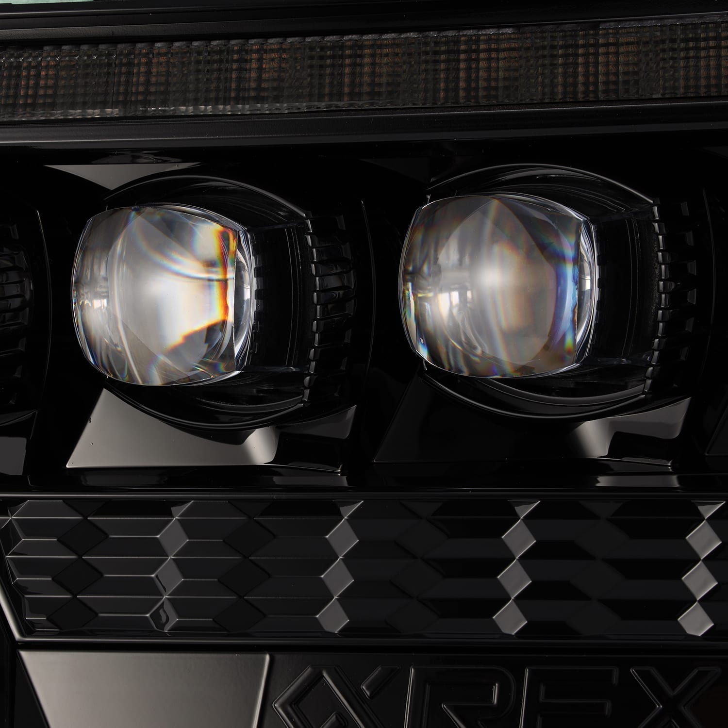 AlphaRex NOVA-Series LED Projector Headlights Alpha-Black 12-15 Toyota Tacoma - Click Image to Close