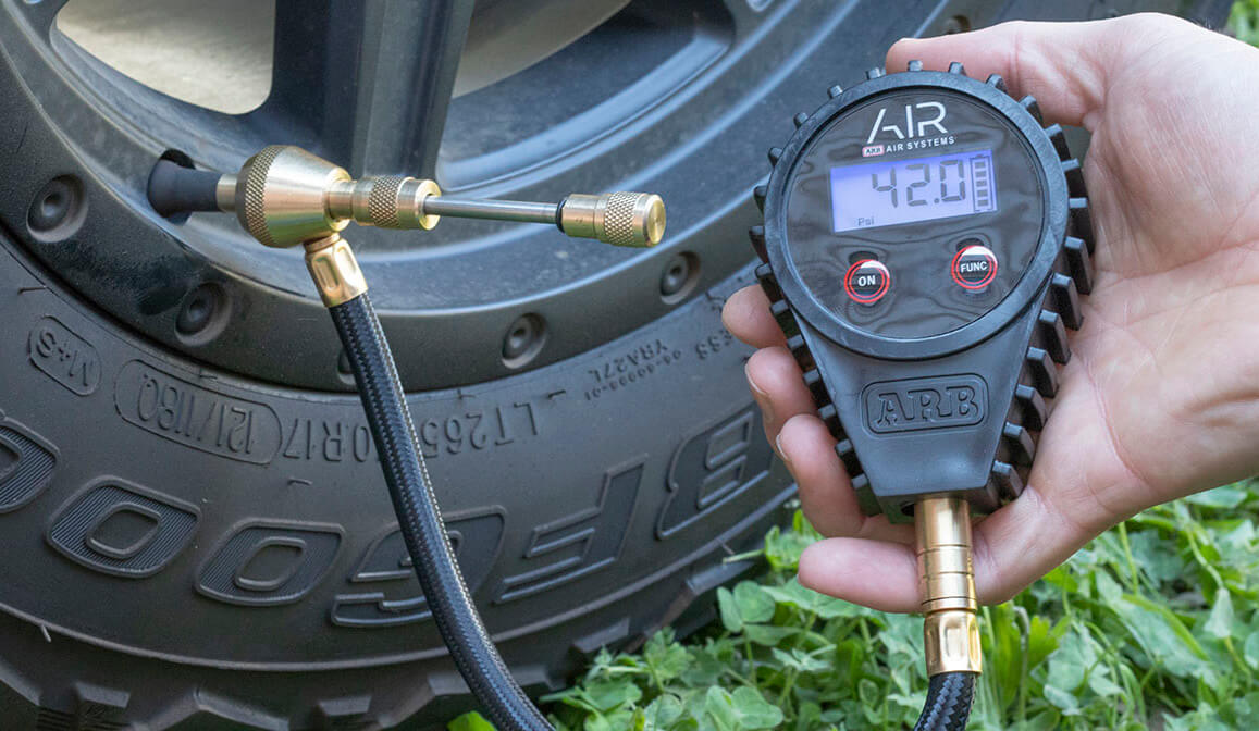 ARB Digital Tire Deflator - Click Image to Close